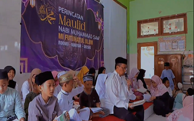 MEMPERINGATI MAULID NADI MUHAMMAD SAW